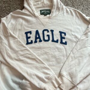 American eagle sweatshirt used only once